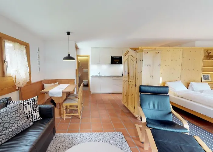 Maurus A4 Apartment *