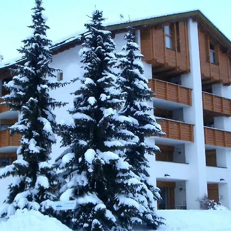 Апартаменти Maurus A4 *